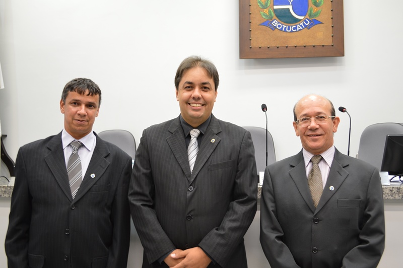 Vereadores apoiam senador por conta de PEC que reduz a maioridade penal